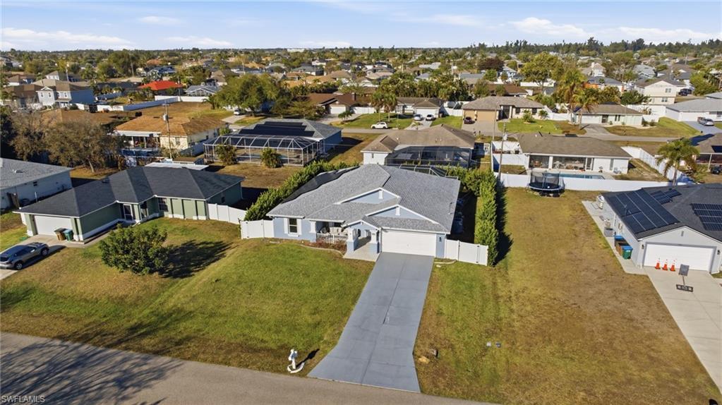 CAPE CORAL - Residential