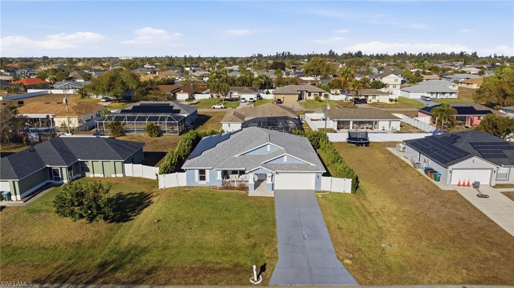 CAPE CORAL - Residential