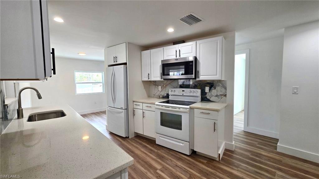 NORTH FORT MYERS - Residential