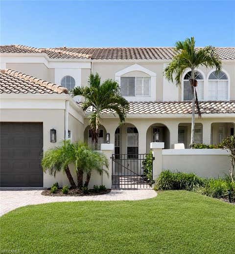 Photo of 4872 W Boulevard CT, NAPLES, FL 34103 (MLS # 226028016)