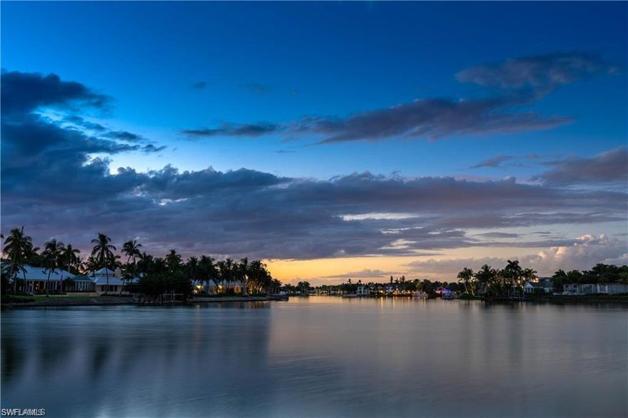 A family legacy for over forty five years, this Port Royal property is now available! The private cul-de-sac location offers an ambiance of tranquility and coastal charm.  Wide western views provide stunning evening sunsets over Buccaneers Cove and long water views continue all the way up Galleon Cove.  This exceptional offering is truly a special opportunity to build your perfect Naples dream home. Port Royal Membership eligibility.