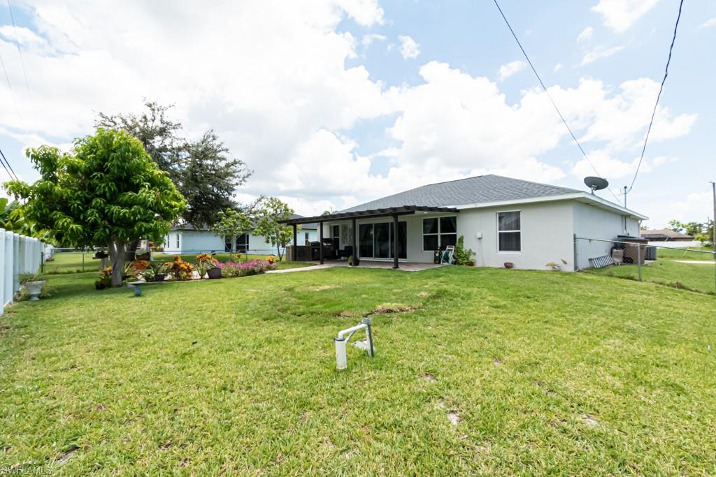 CAPE CORAL - Residential