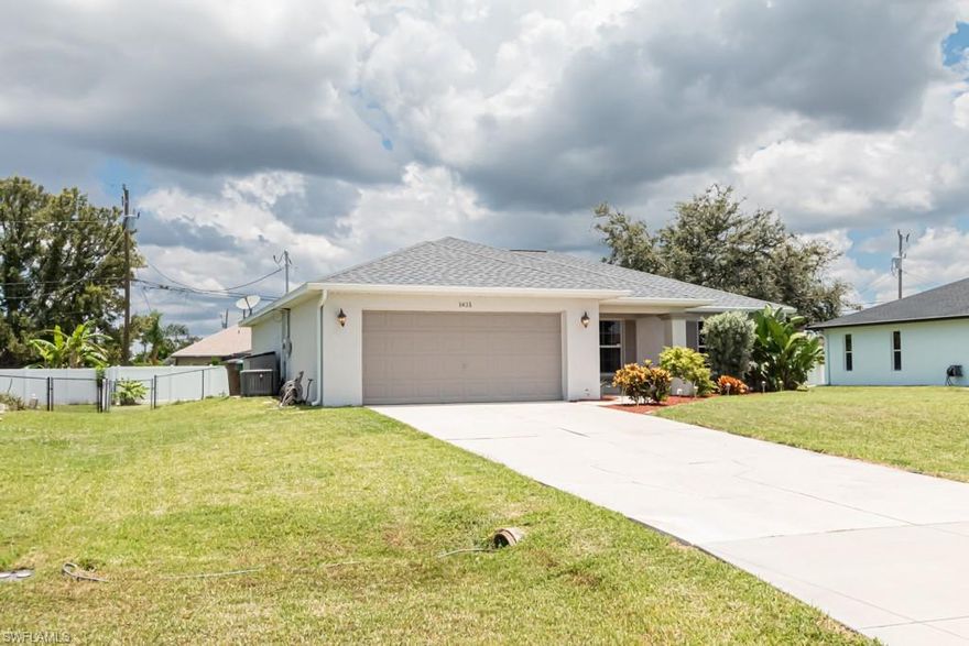 PRICE TO SELL -  2004 charming and well-maintained property, it's the perfect place to call home - 3 bedrooms plus den ~ 2 baths ~ roof 2021 ~ AC 2022 ~ Water heater 2022 ~ sprinkler system ~ totally fenced ~ city water and sewer ~ small balance should be assume by the buyer ~ Upgraded granite counter tops in the kitchen ~ upgraded bathrooms ~ tile floor through ~ spend your mornings and evenings in this beautiful and peaceful backyard 28 x 10 with pavers, BBQ  ~ fruit trees  ~ master with her and his closet ~ come and see it, you will not be disappointed ~ friendly neighborhood that is close to all the amenities you need, gas stations, banks, schools, restaurants, don't miss out on this opportunity to own a piece in the sunshine state of Florida ~ short notice is ok for showings but please two hours in advance will be ok ~ thank you  :)