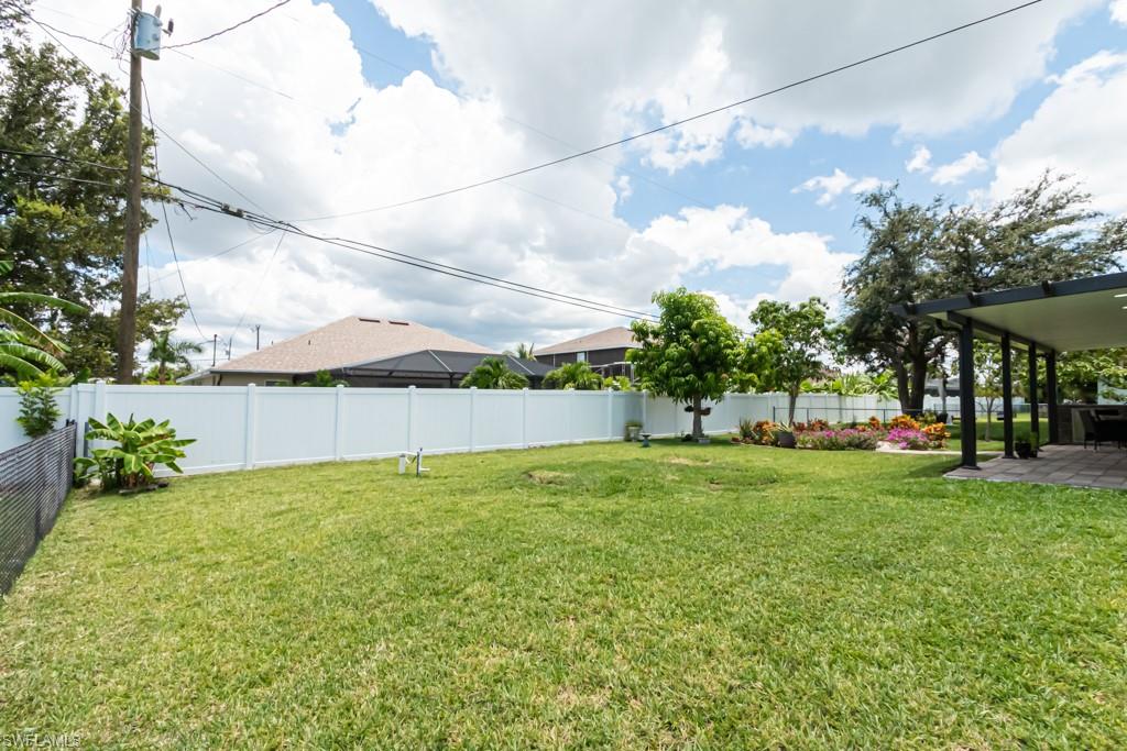 CAPE CORAL - Residential