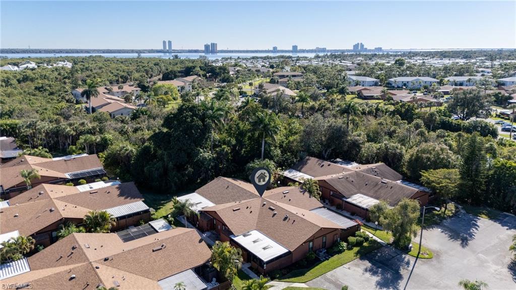 FOXMOOR LAKES - Residential