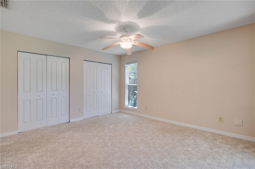 FOXMOOR LAKES - Residential