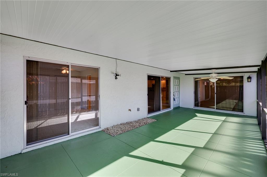 FOXMOOR LAKES - Residential