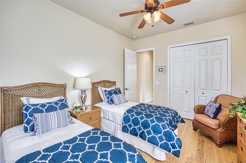 REFLECTION ISLES - Residential