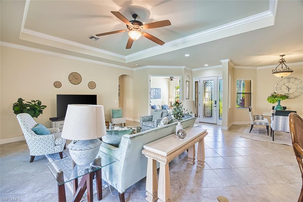 REFLECTION ISLES - Residential