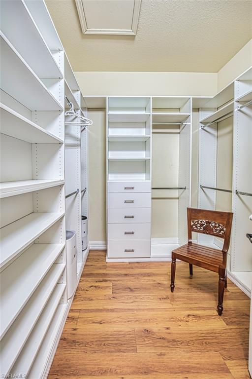 REFLECTION ISLES - Residential