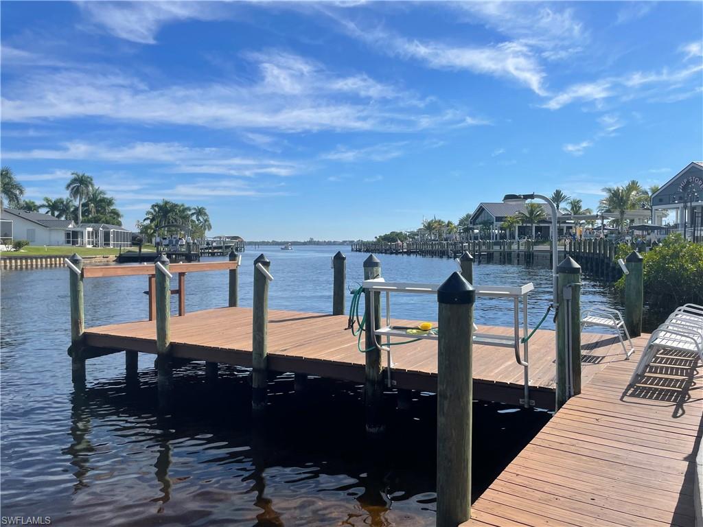 CLIPPER BAY VERANDAS CONDO - Residential