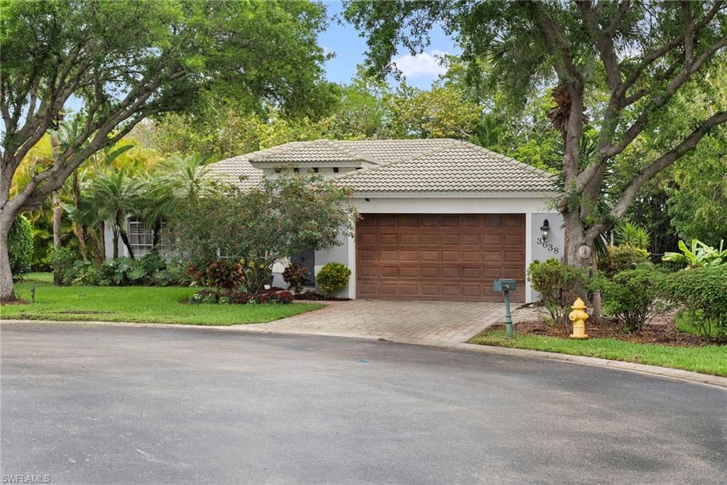 Photo of 3638 Zion Park CT, NAPLES, FL 34116 (MLS # 226015081)