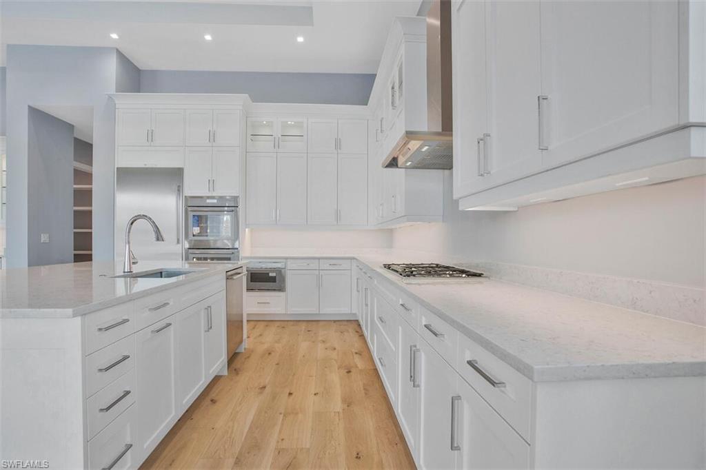 OYSTER HARBOR - Residential