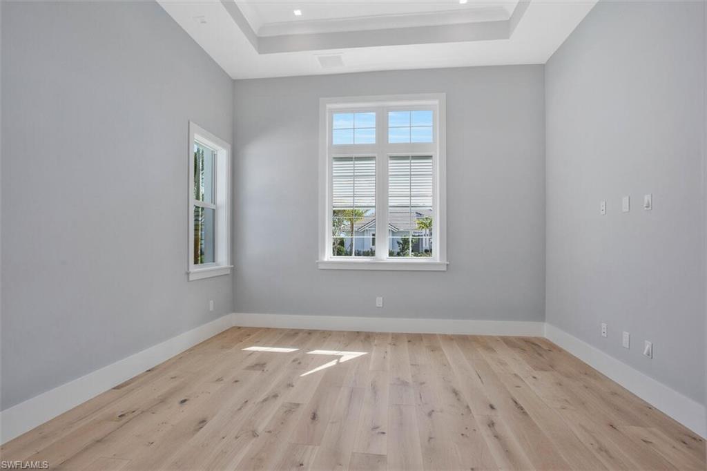 OYSTER HARBOR - Residential