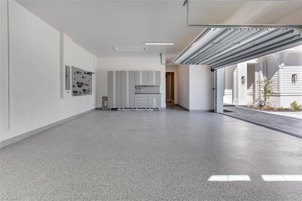 OYSTER HARBOR - Residential