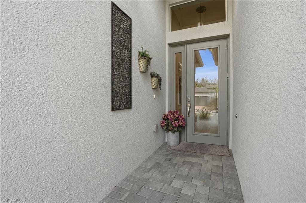 11394 Jacaranda DR