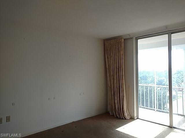 CRECIENTE CONDO SOUTH - Residential