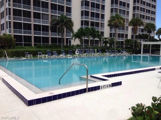 CRECIENTE CONDO SOUTH - Residential