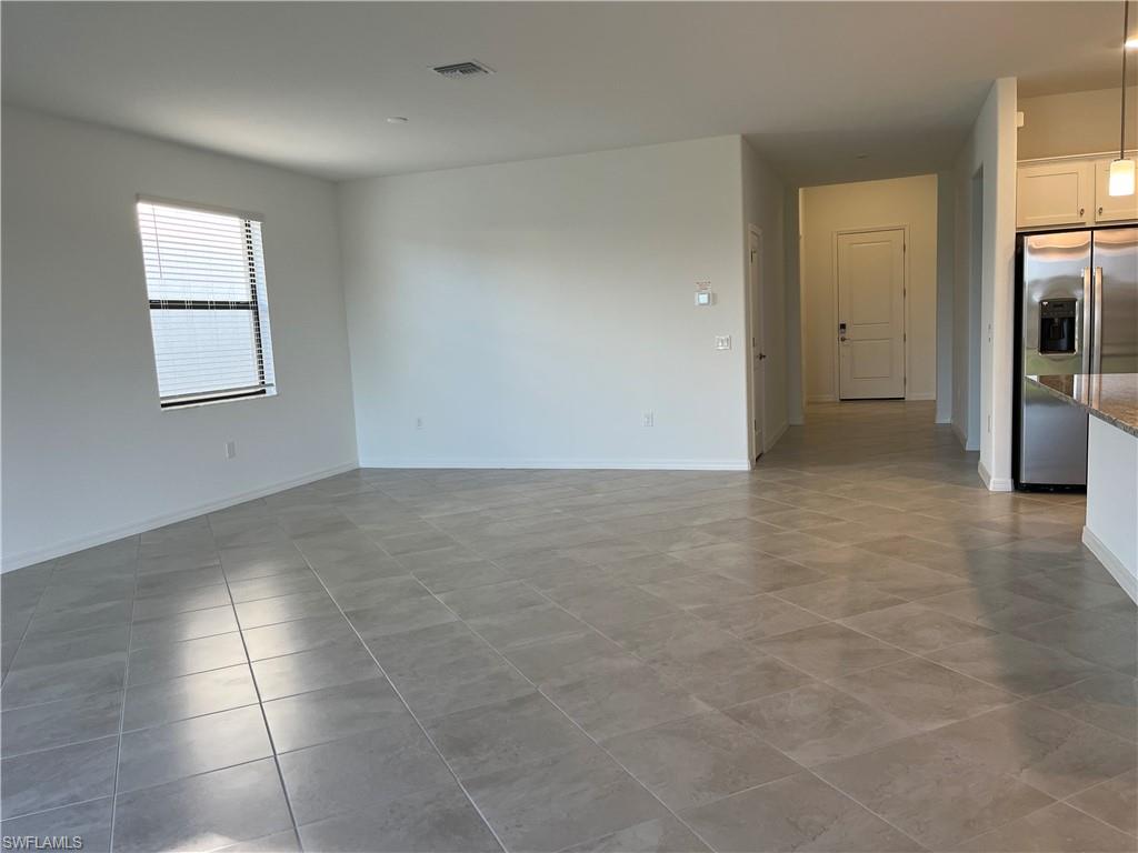 PORTICO - Residential