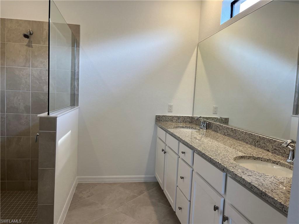 PORTICO - Residential