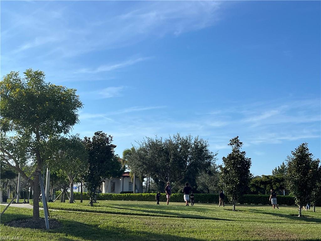 PORTICO - Residential