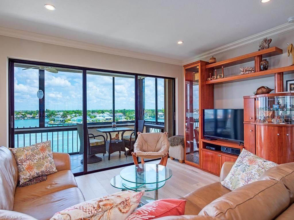 3430 Gulf Shore BLVD N 6C