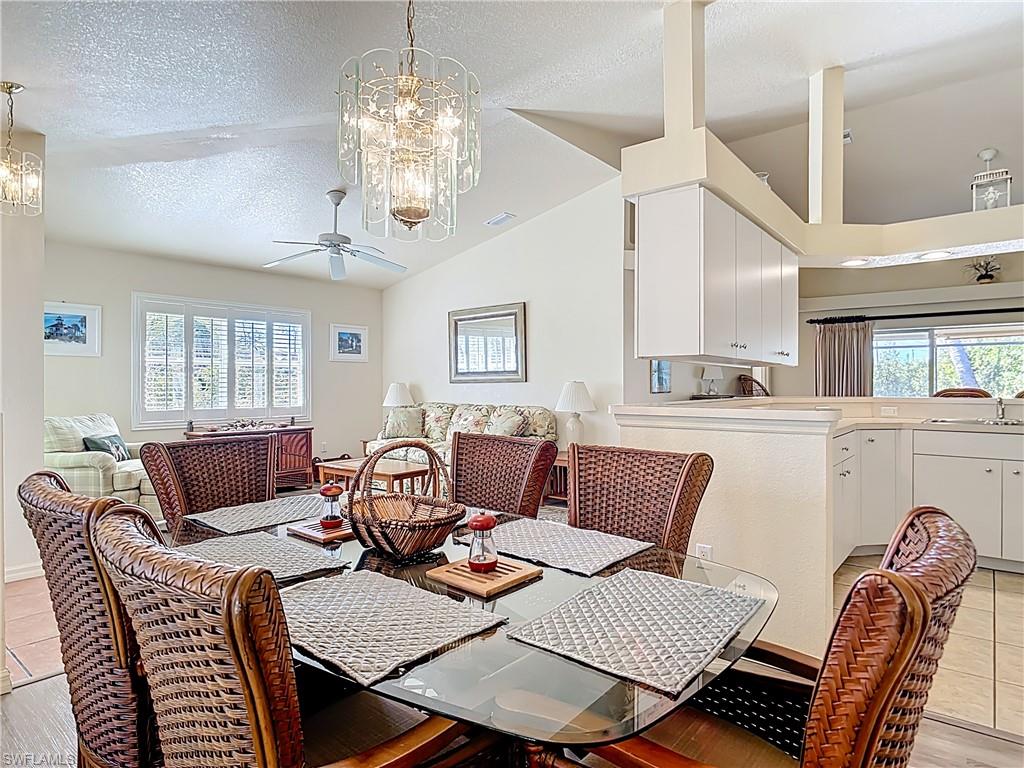 ROTONDA LAKES - Residential