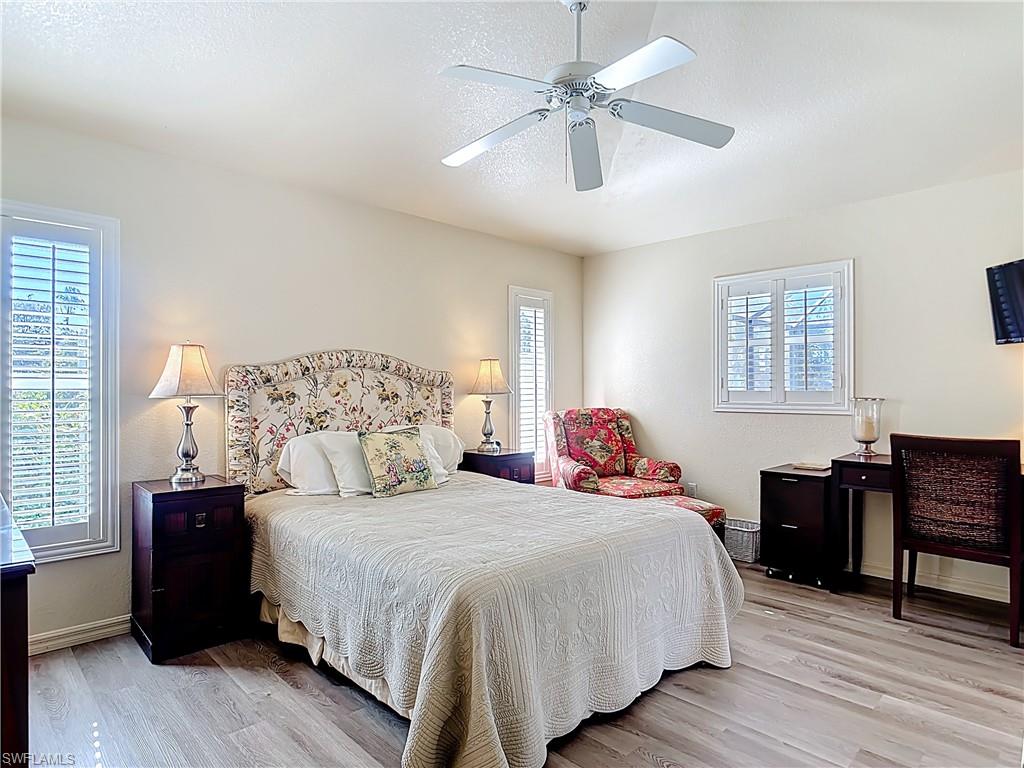 ROTONDA LAKES - Residential