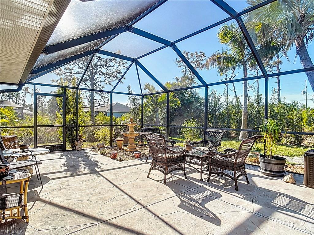 ROTONDA LAKES - Residential