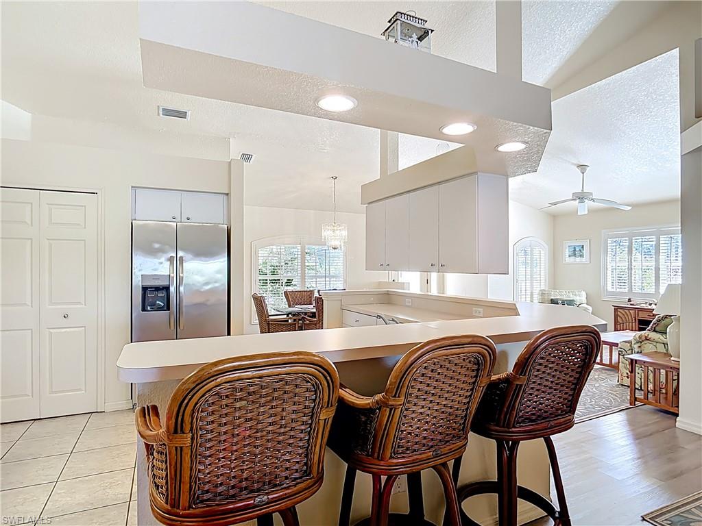 ROTONDA LAKES - Residential