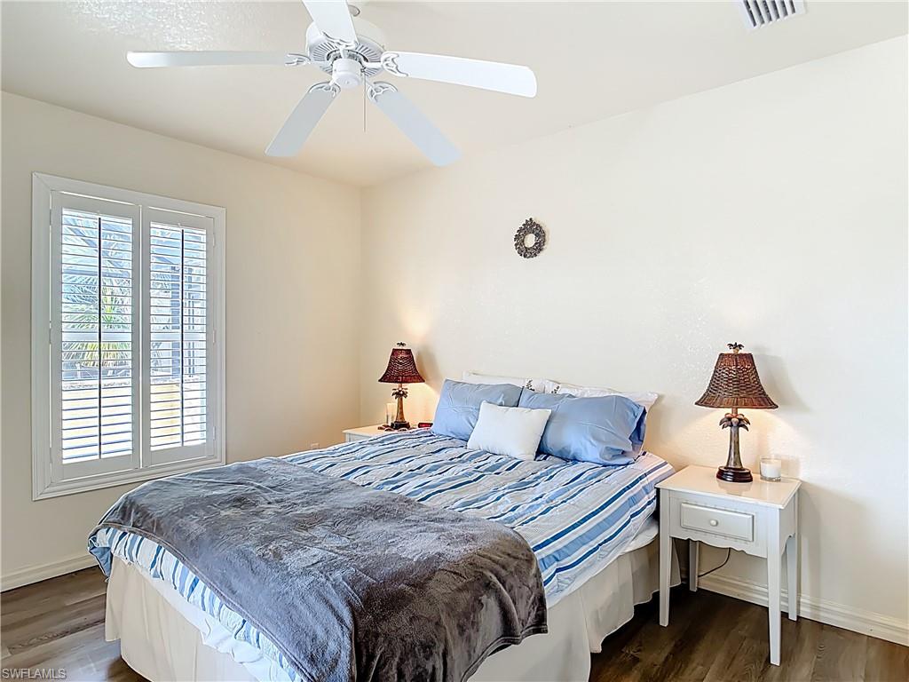 ROTONDA LAKES - Residential