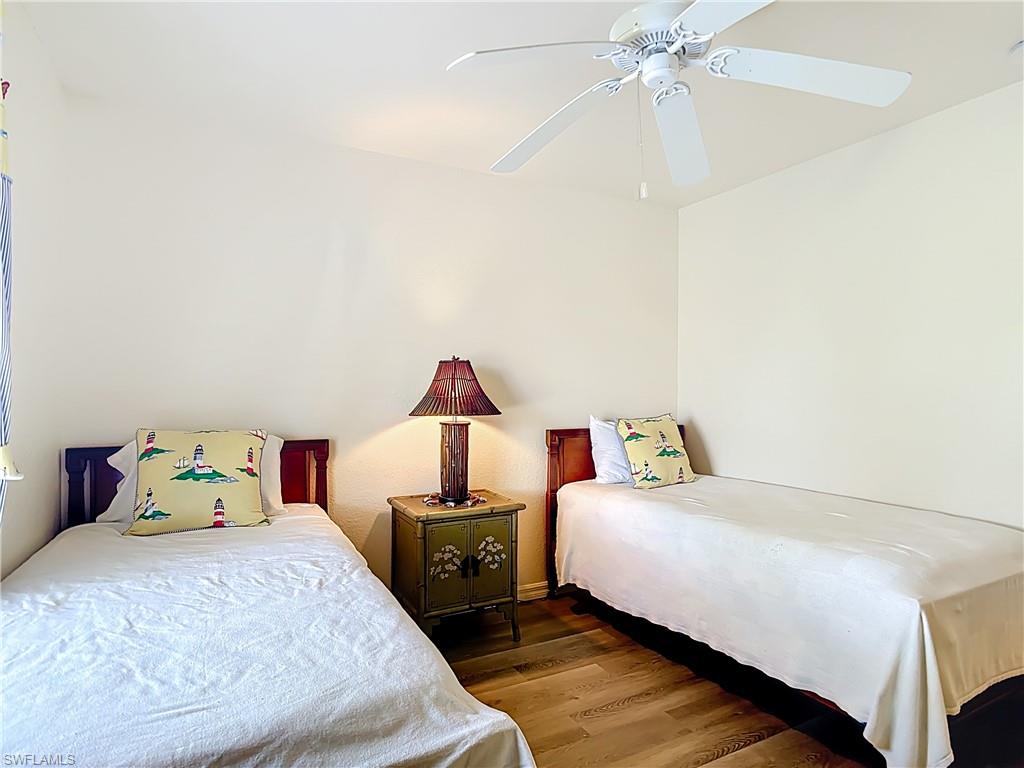 ROTONDA LAKES - Residential