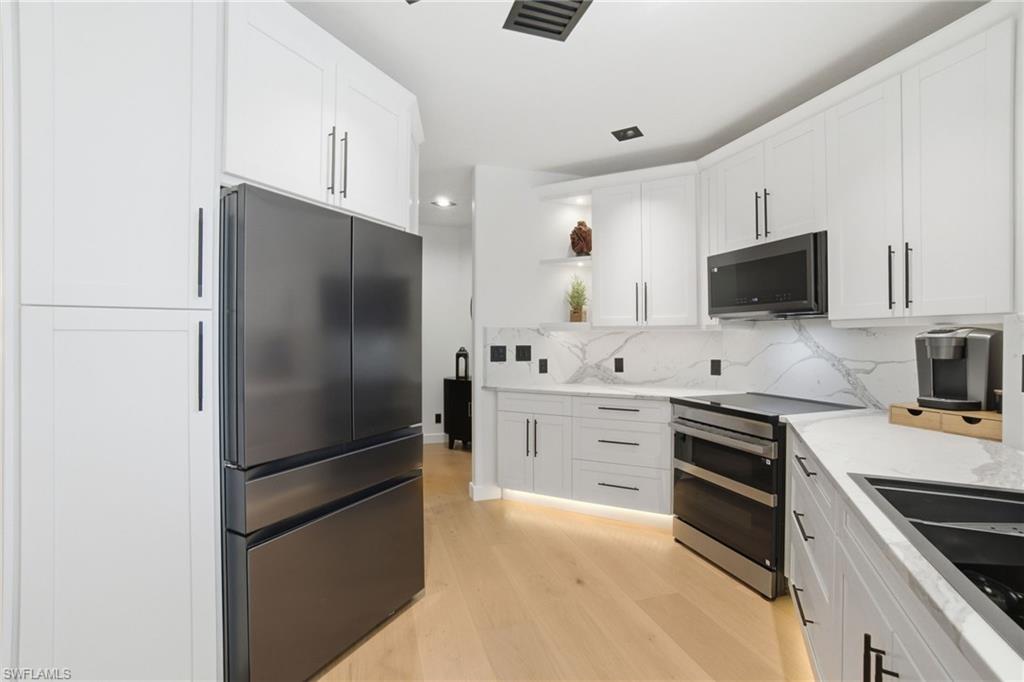 OYSTER BAY - Residential