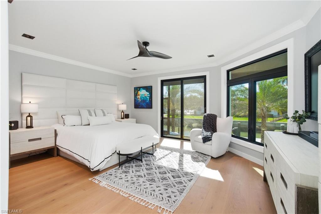 OYSTER BAY - Residential