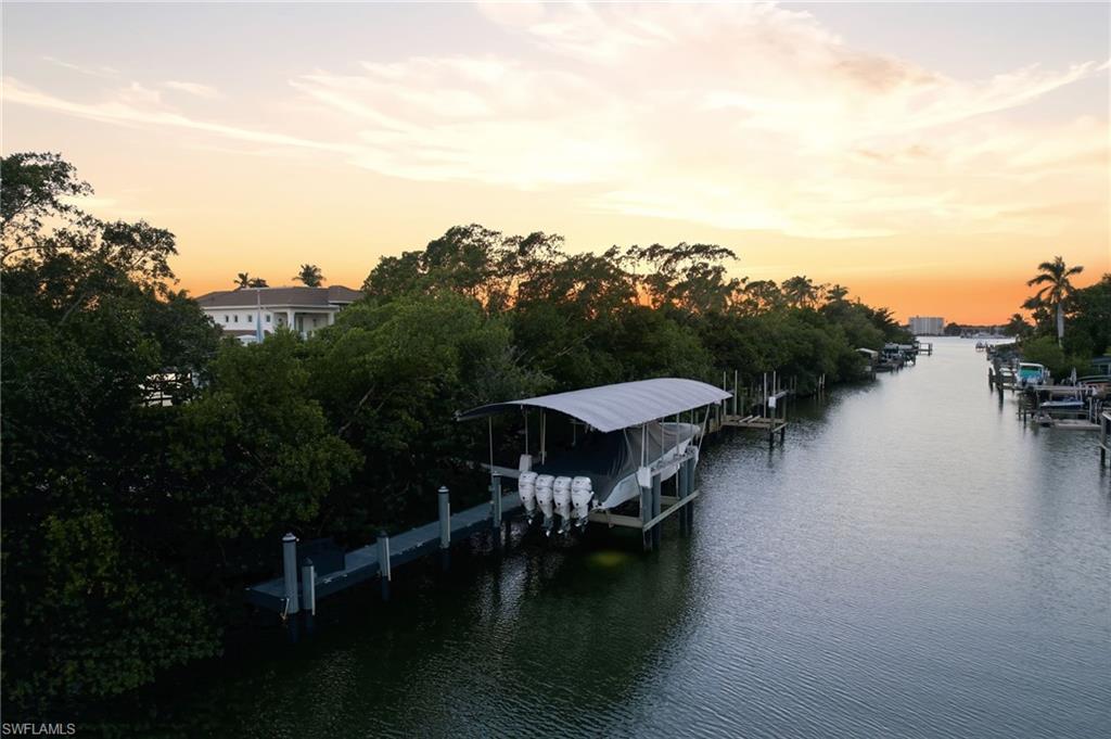 OYSTER BAY - Residential