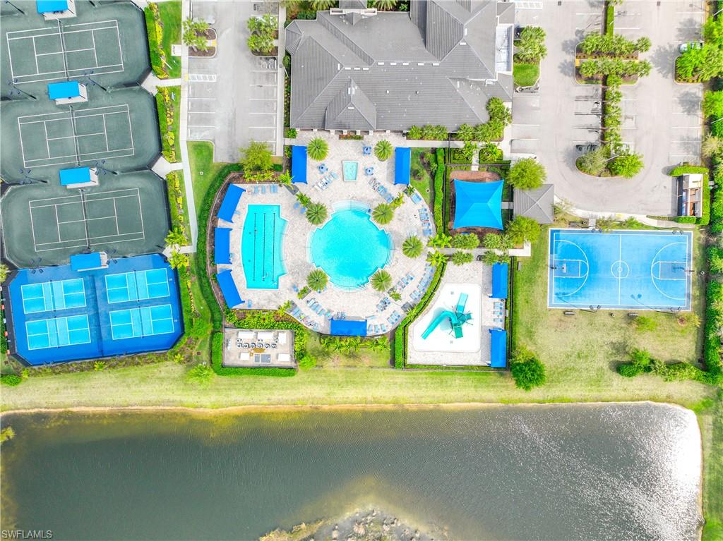 MARINA BAY - Residential