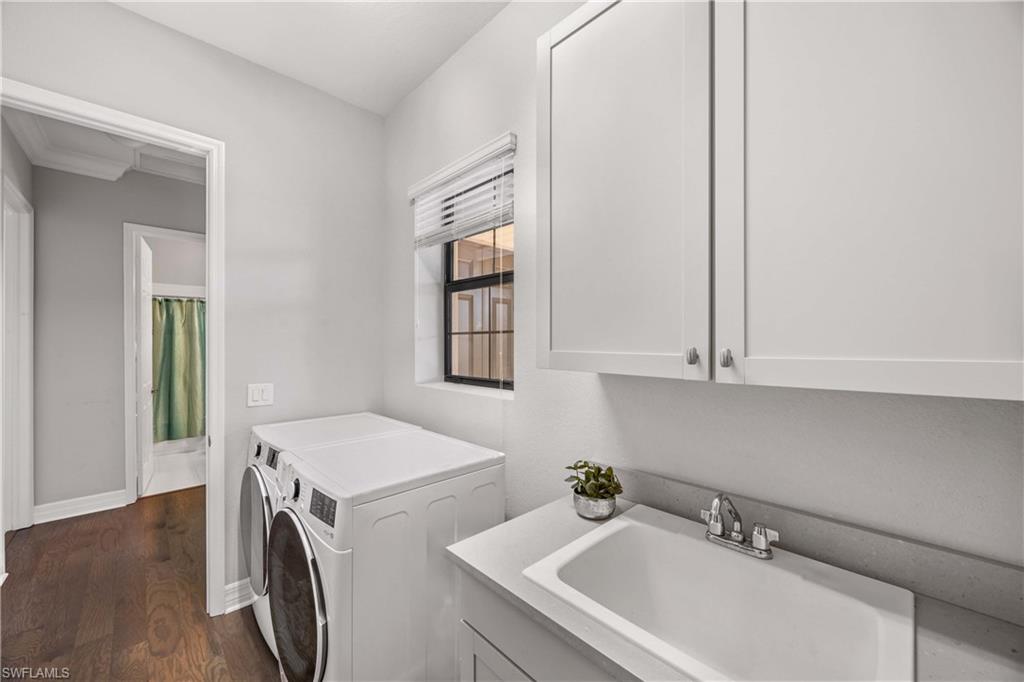 MARINA BAY - Residential