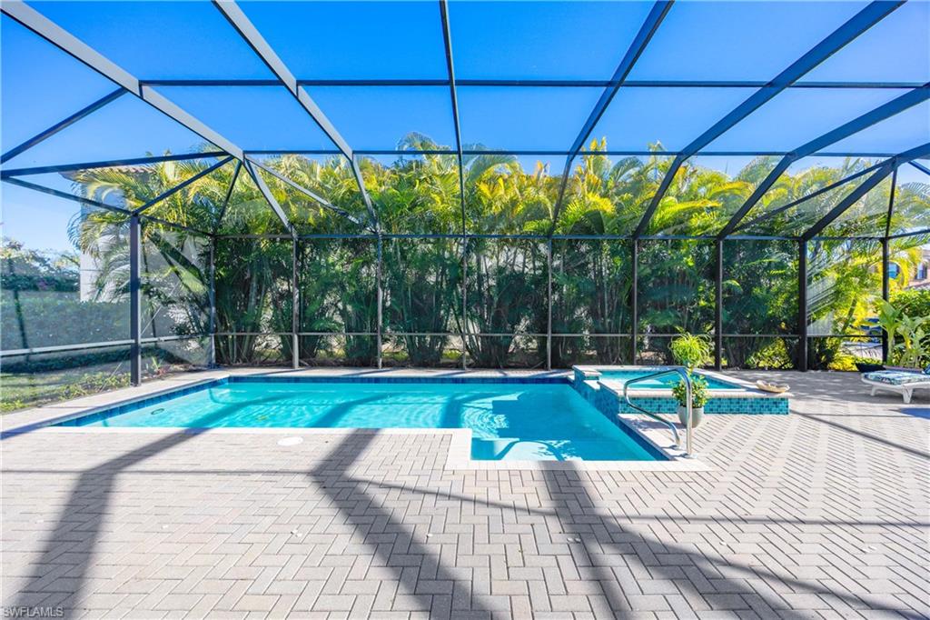 MARINA BAY - Residential