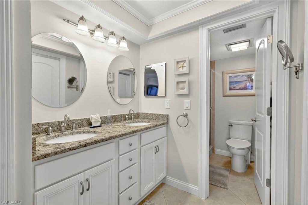 COMMODORE CONDO - Residential