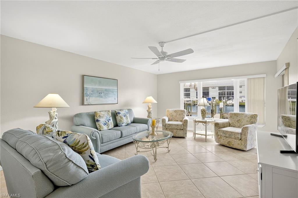 COMMODORE CONDO - Residential