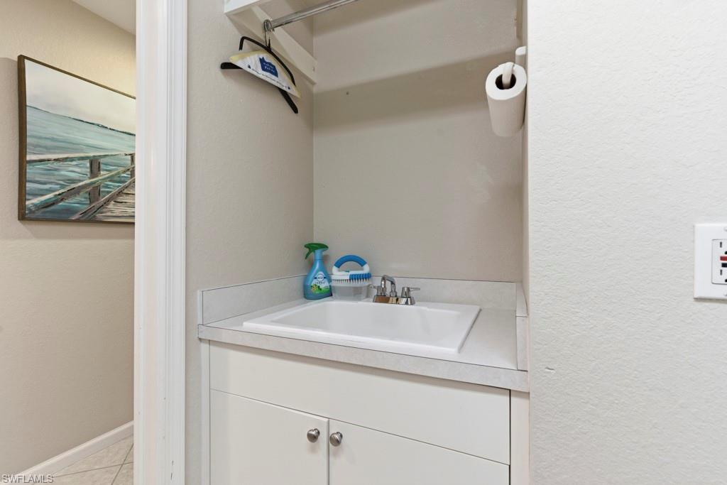 VALENCIA - Residential Lease