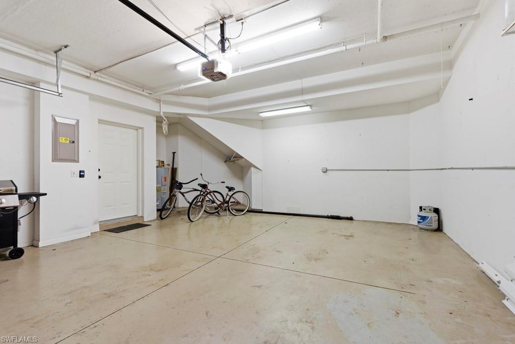 VALENCIA - Residential Lease