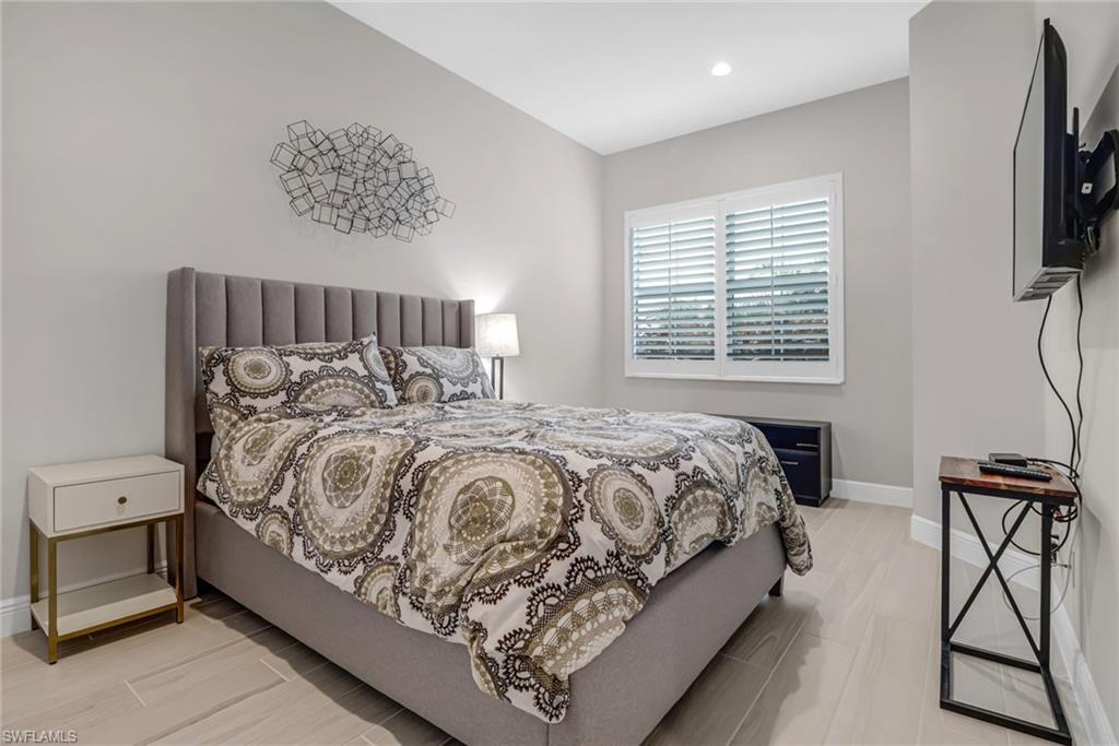 AZURE AT HACIENDA LAKES - Residential Lease