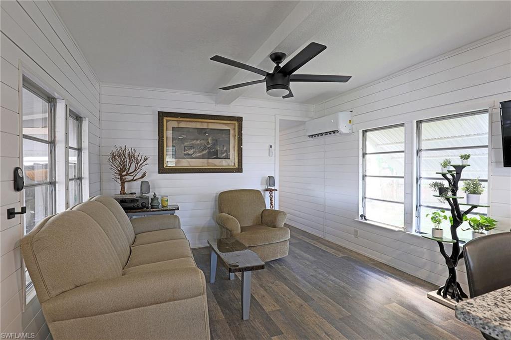 RIVERLAWN TERRACE - Residential