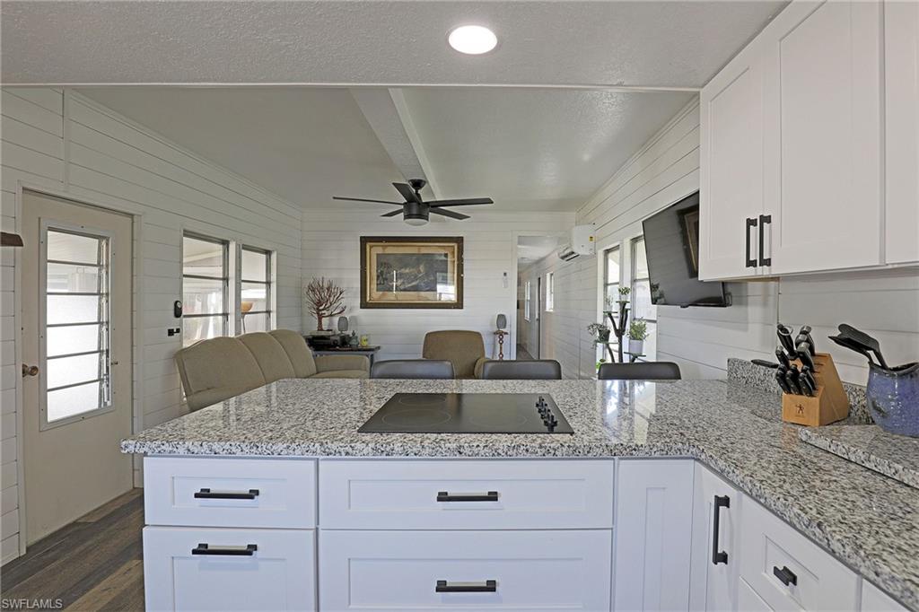 RIVERLAWN TERRACE - Residential