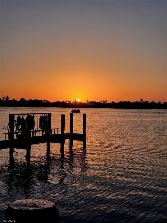 RIVERLAWN TERRACE - Residential