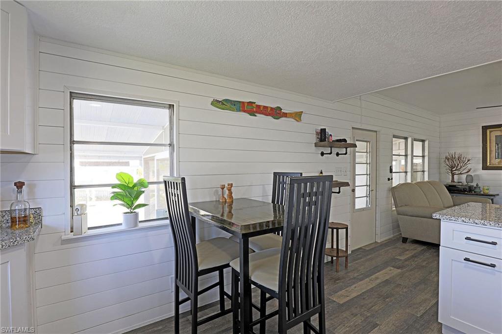 RIVERLAWN TERRACE - Residential