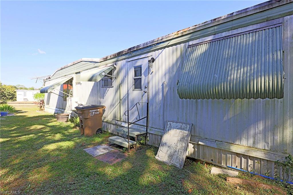 RIVERLAWN TERRACE - Residential