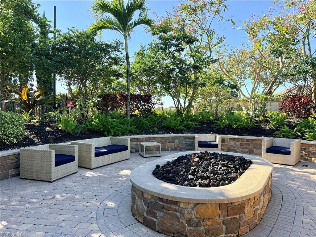 ESPLANADE AT HACIENDA LAKES - Residential