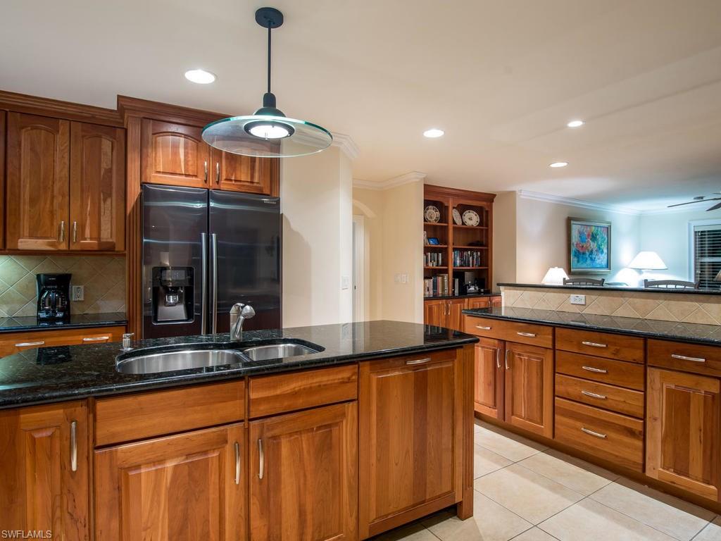 PARK SHORE - Residential